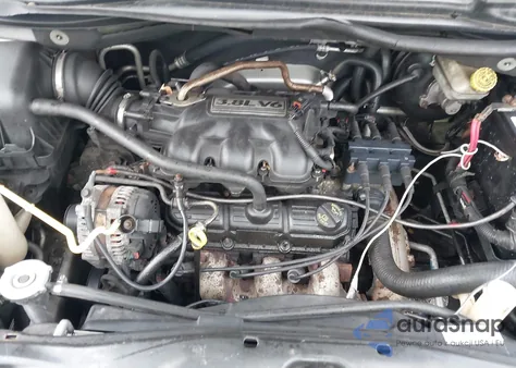 2008 Chrysler Town & Country Touring из США, поврежденный, VIN 2A8HR54P58R142500